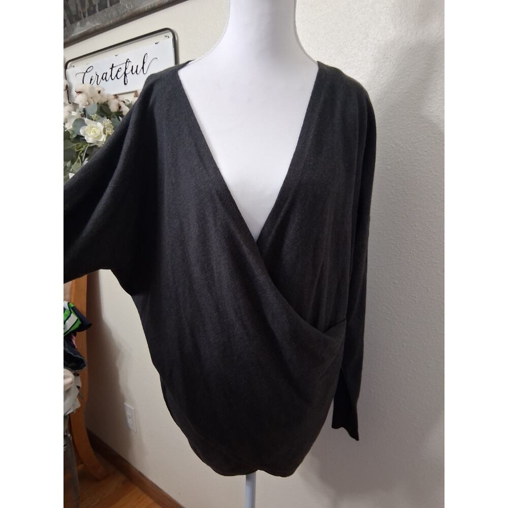 ZENANA CROSS FRONT DEEP V NECK Black STRETCHY KNIT SWEATER SZ L CASUAL CAREER